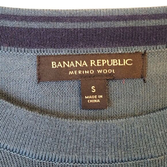 Banana Republic Men's Teal Blue 100% Merino Wool Sweater Size S - Picture 3 of 7